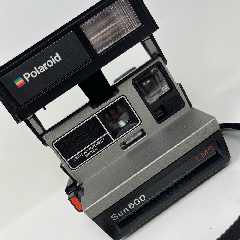Vintage Polaroid Sun 600 LMS Instant Film Camera Silver Face Built-In Flash
